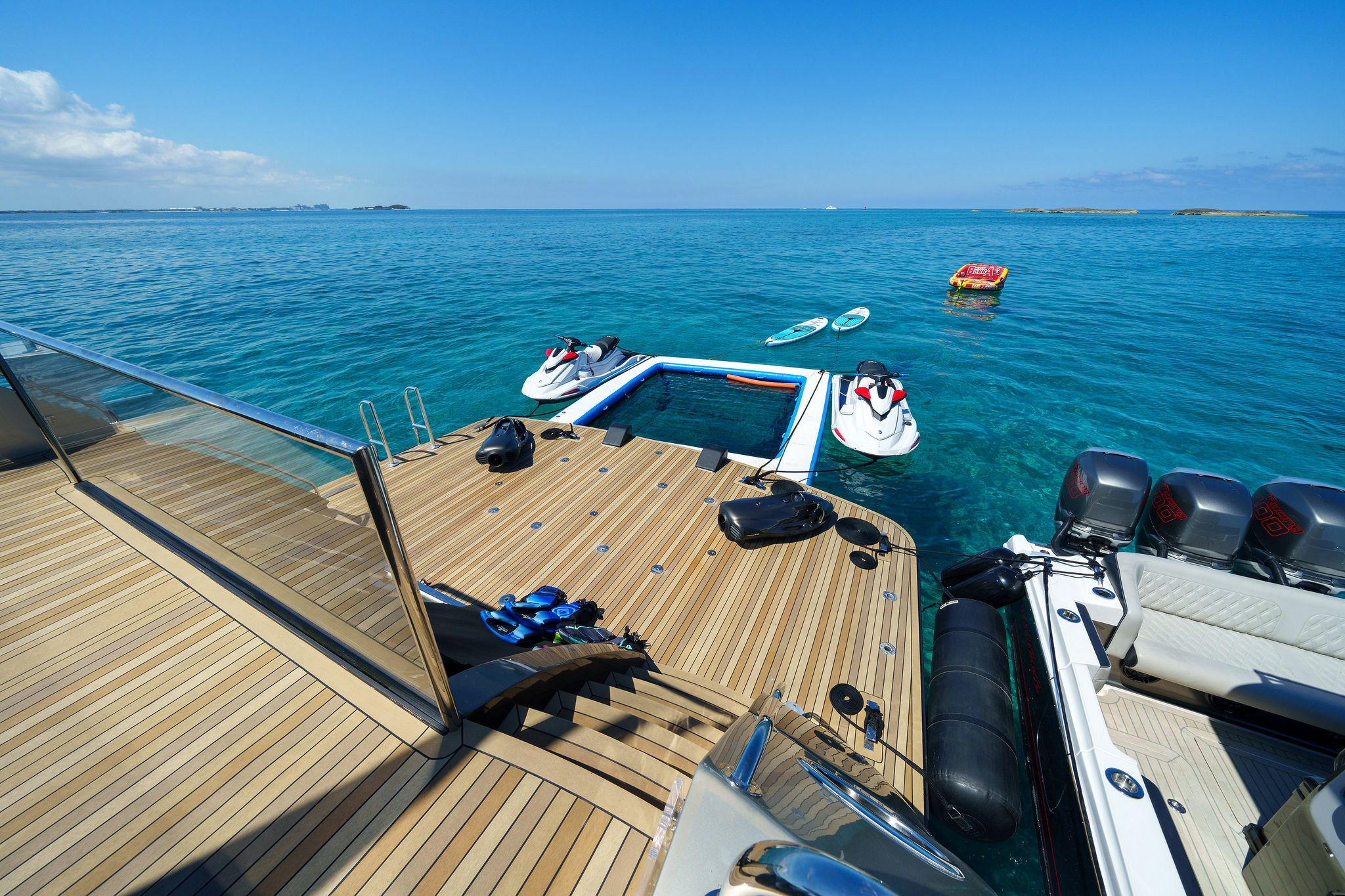 Crescent 110 | Julianne