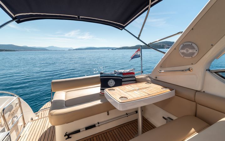 Bavaria 300 Sport | 01