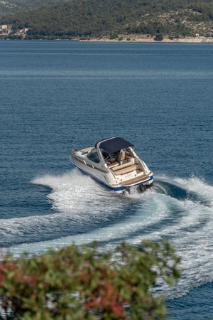 Bavaria 300 Sport | 01