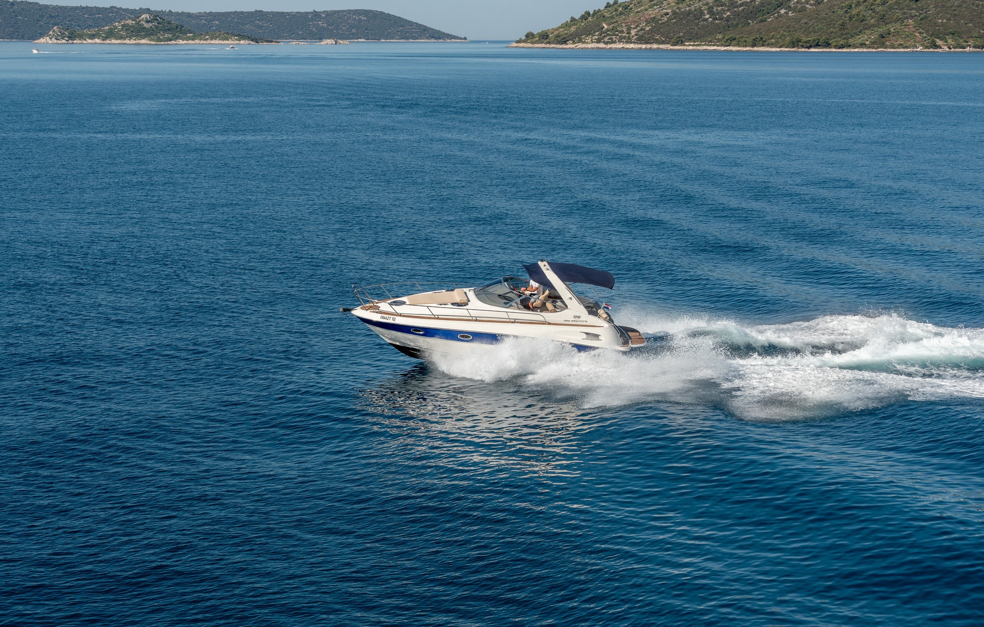 Bavaria 300 Sport | 01