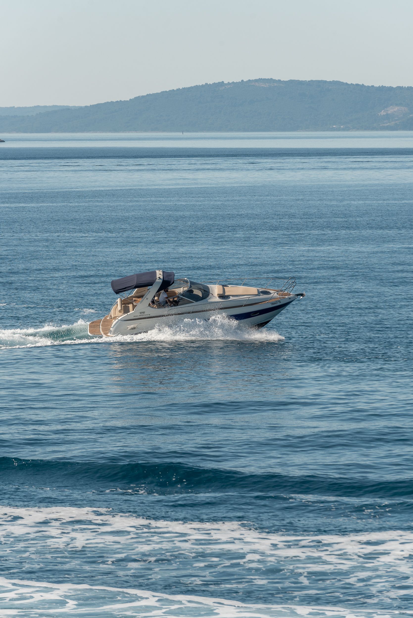 Bavaria 300 Sport | 01