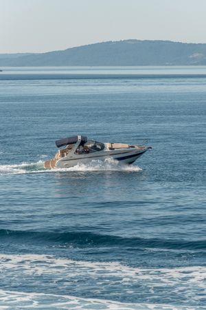 Bavaria 300 Sport | 01