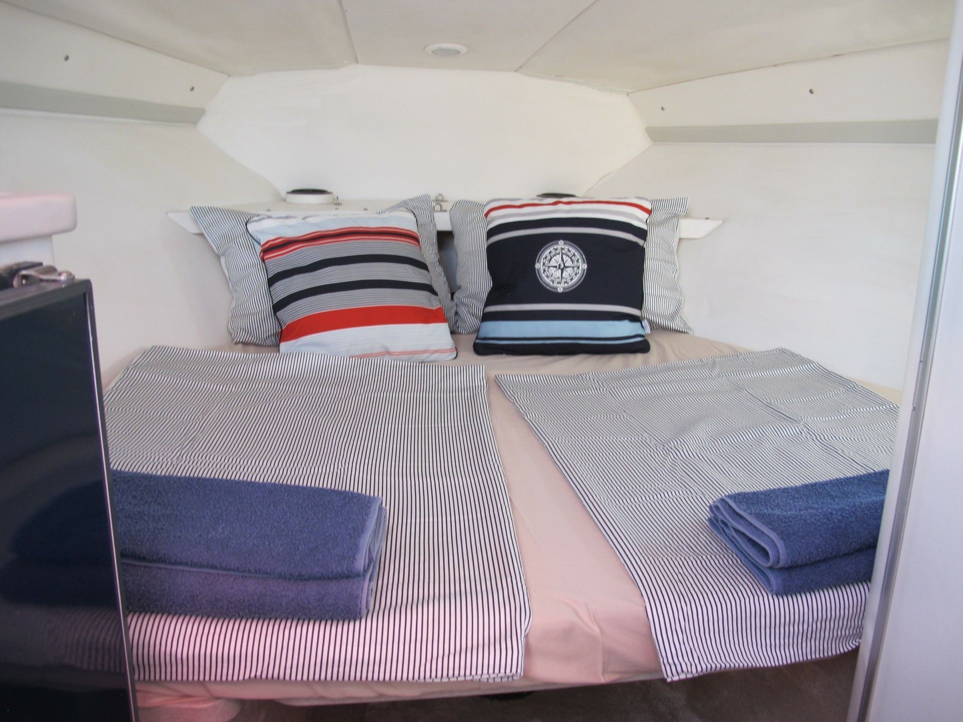 Sunseeker Hawk 27 | 92