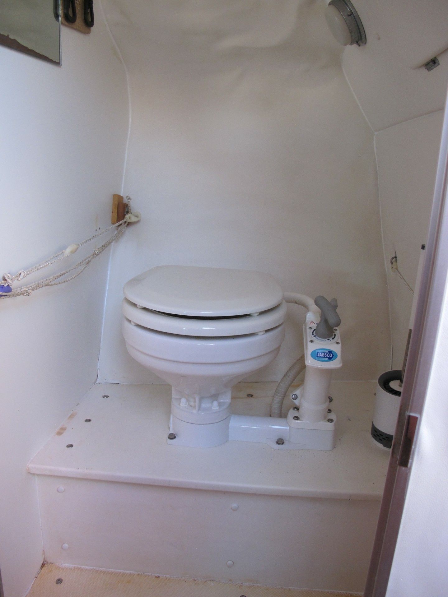 Sunseeker Hawk 27 | 92