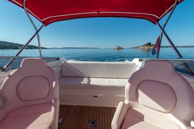 Sunseeker Hawk 27 | 92