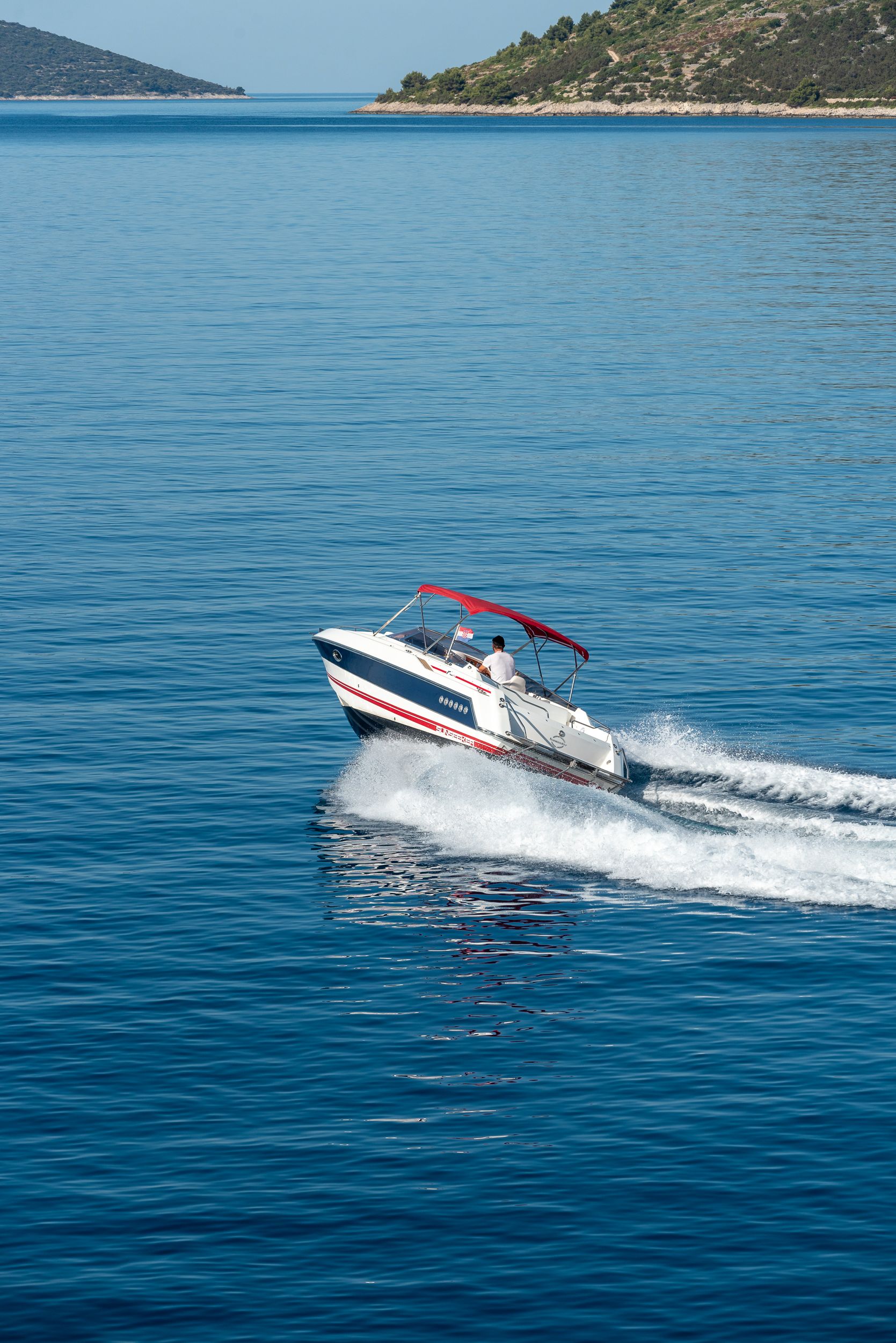 Sunseeker Hawk 27 | 92