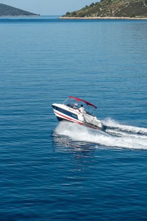 Sunseeker Hawk 27 | 92