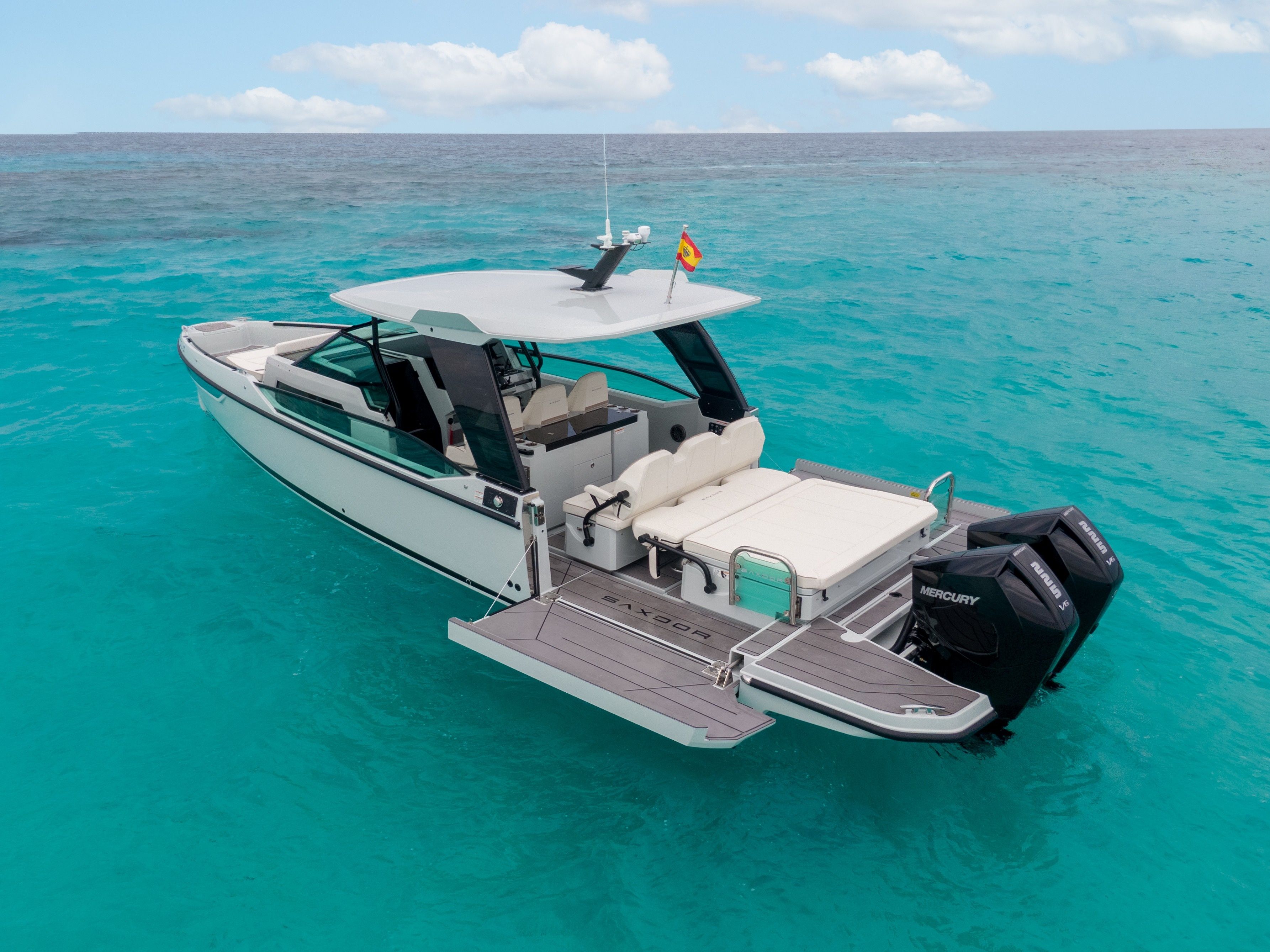 Saxdor 320 GTO | Yolo