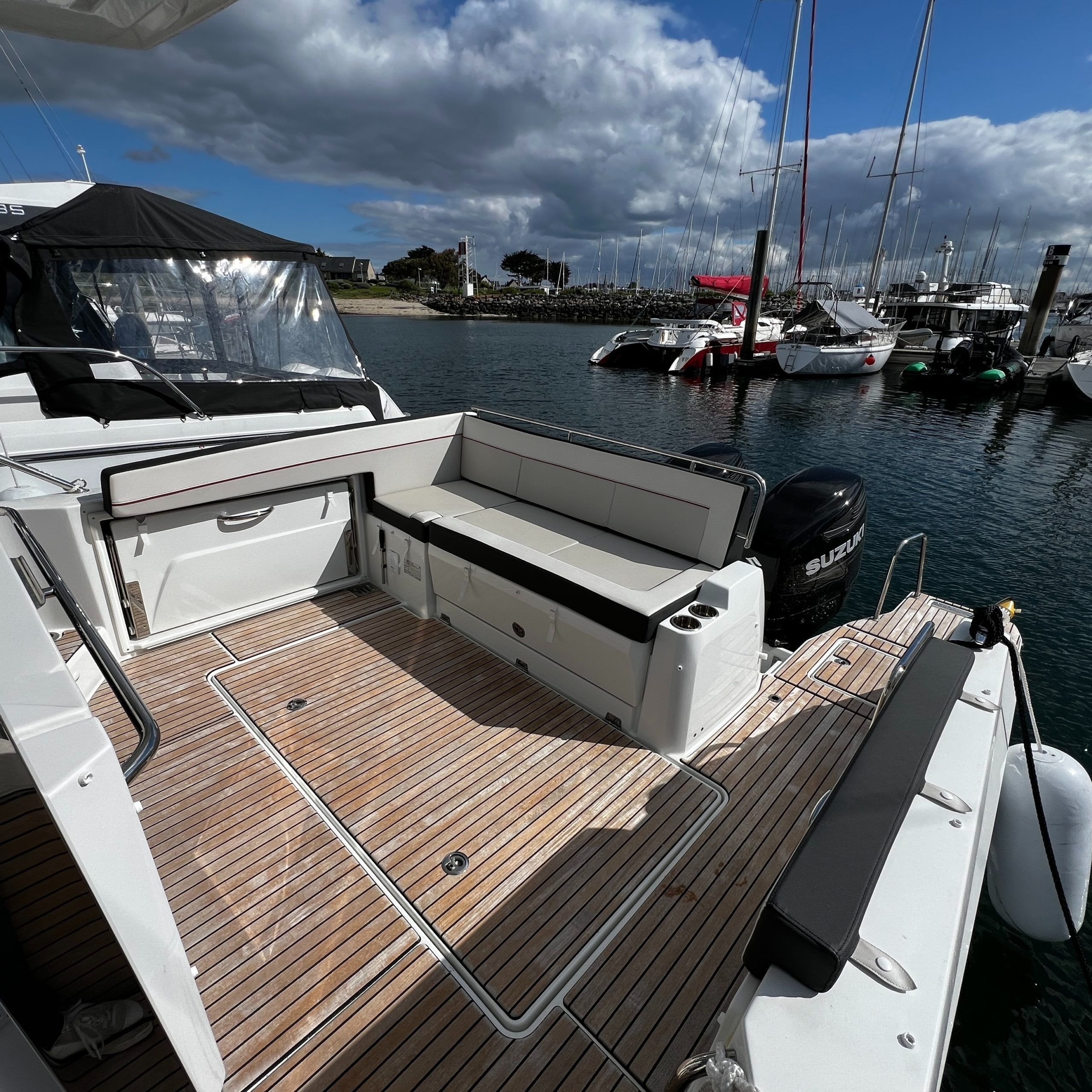 Jeanneau Cap Camarat 10.5 WA | Alize