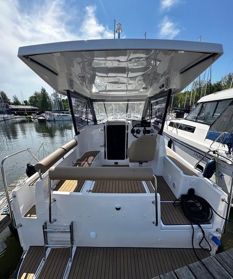 Nexus 870 | Maneki Neko