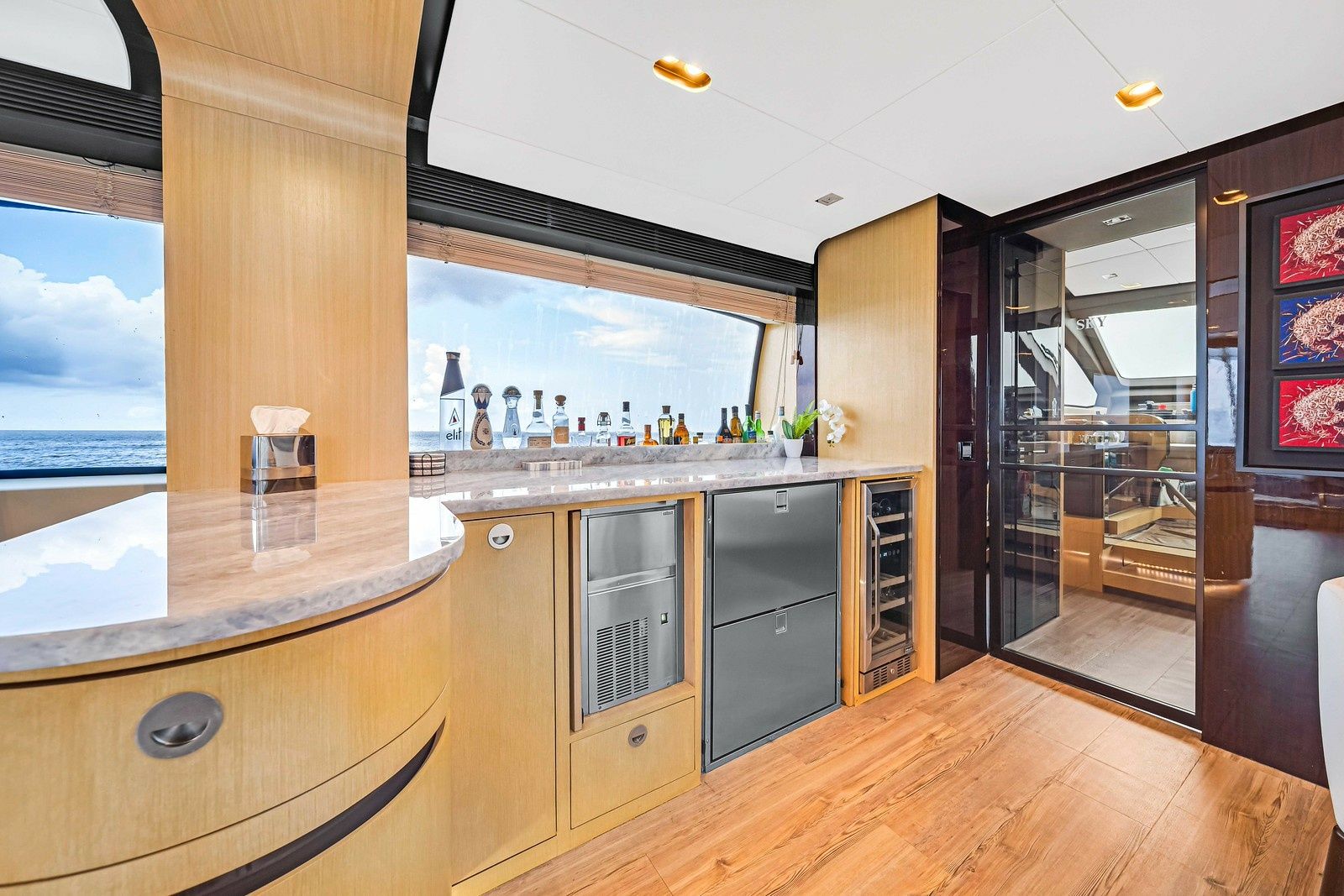 Azimut 84 | Sky