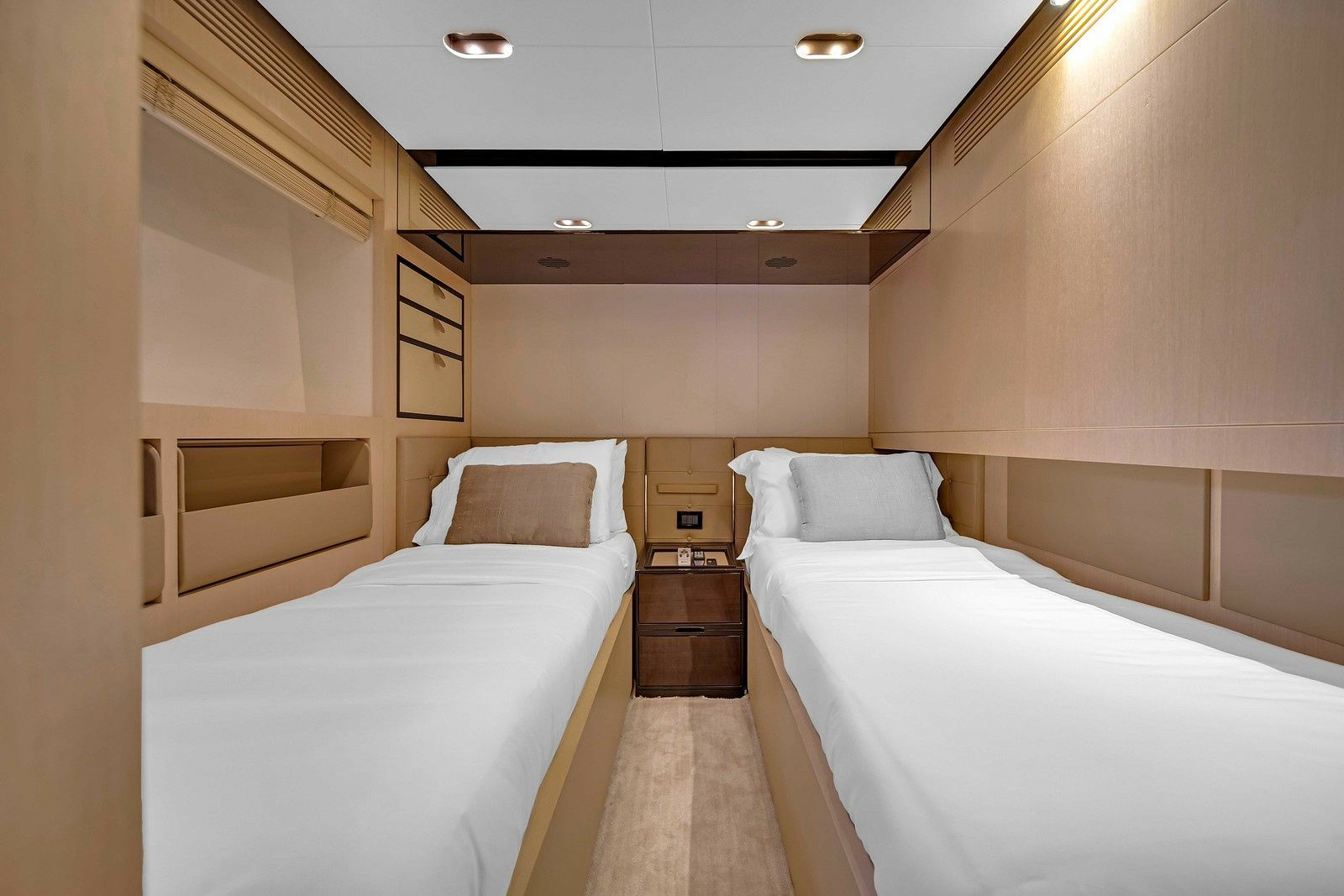 Azimut 84 | Sky