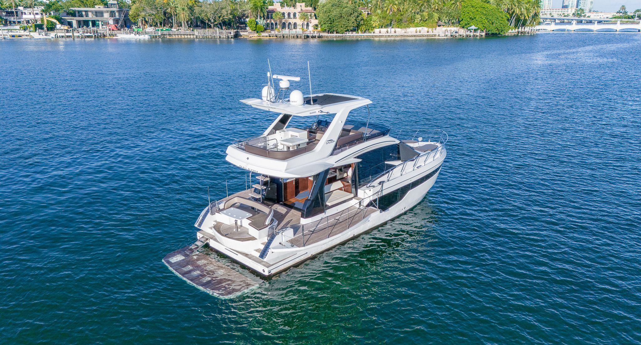 Galeon 500 Fly | Hummingbird