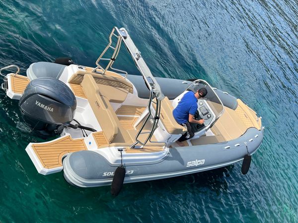 Salpa Soleil 23 | 25