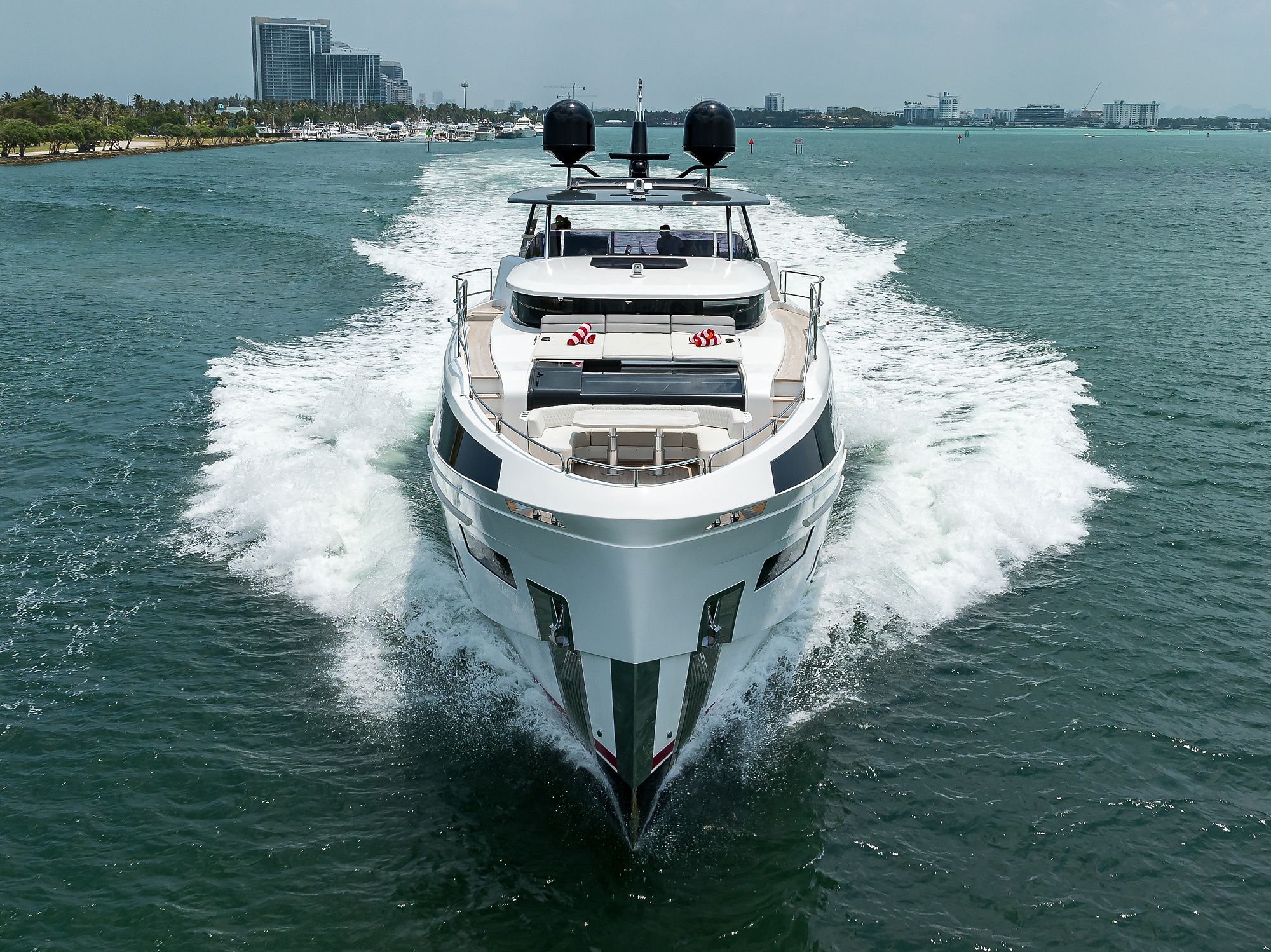 Sirena Yachts 88 | Olympus