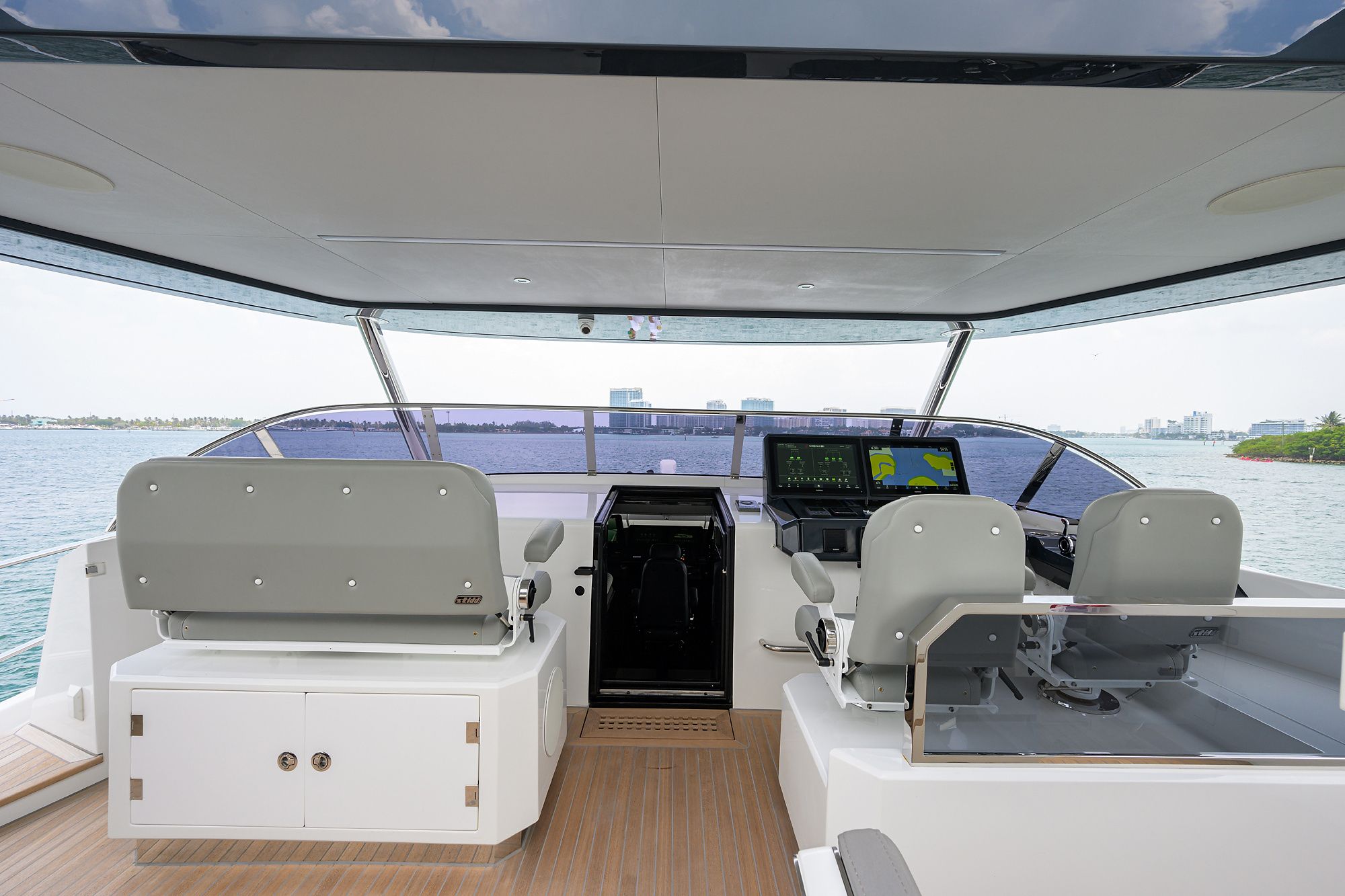 Sirena Yachts 88 | Olympus