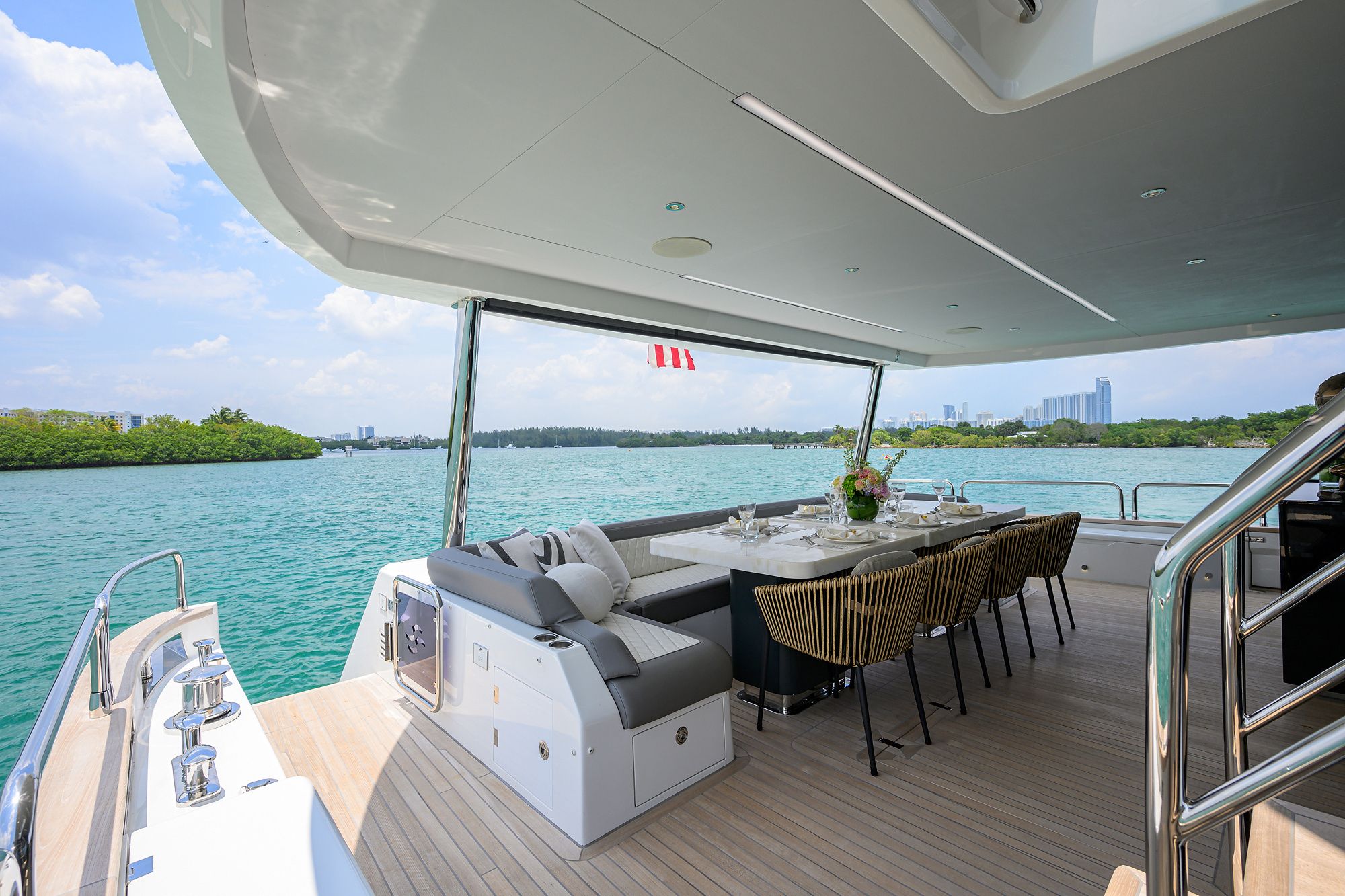 Sirena Yachts 88 | Olympus