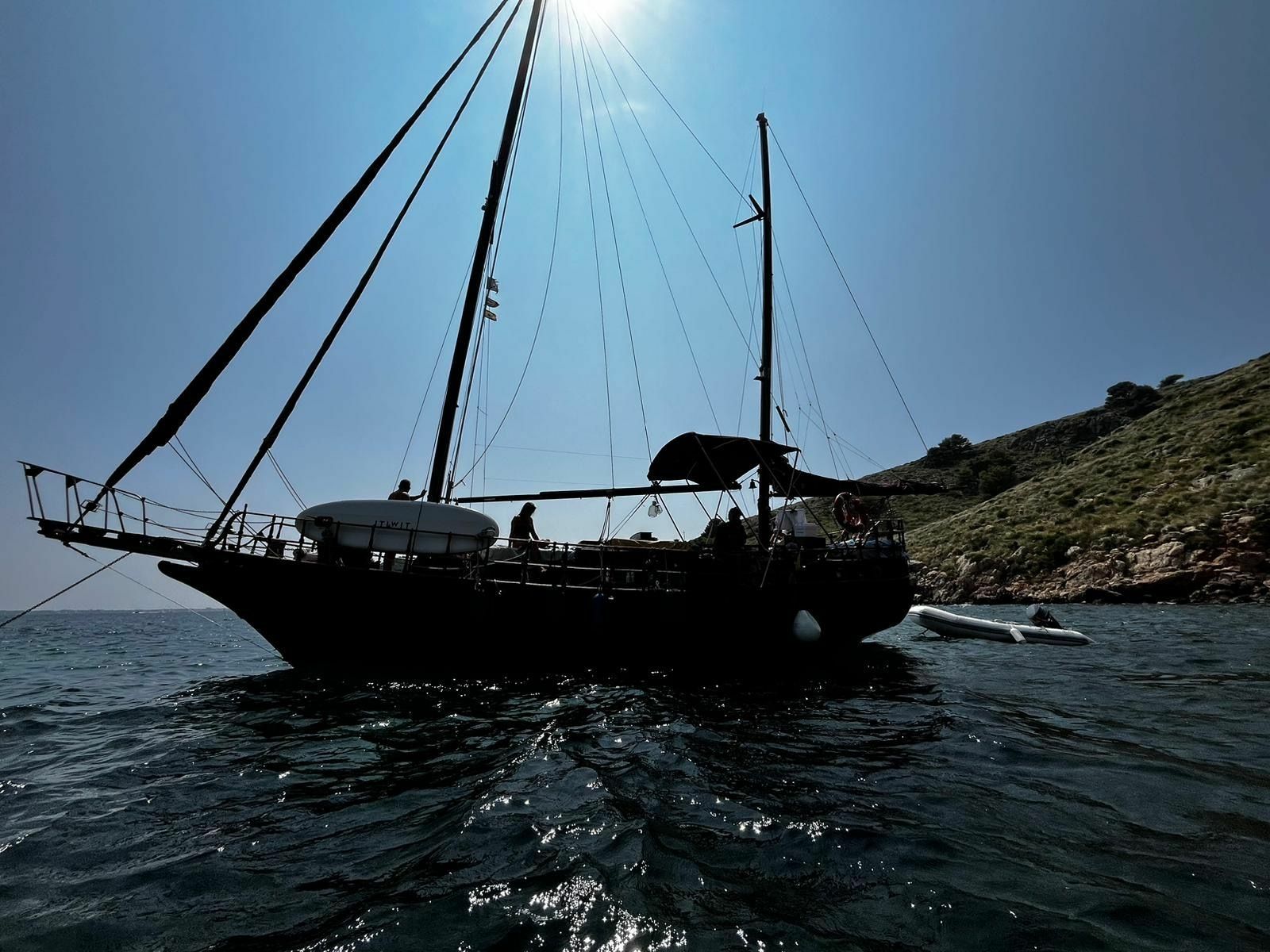 Formosa 42 | The Black Pearl