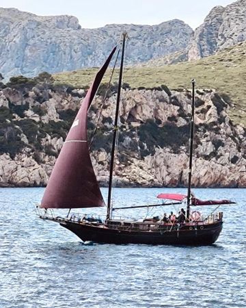 Formosa 42 | The Black Pearl