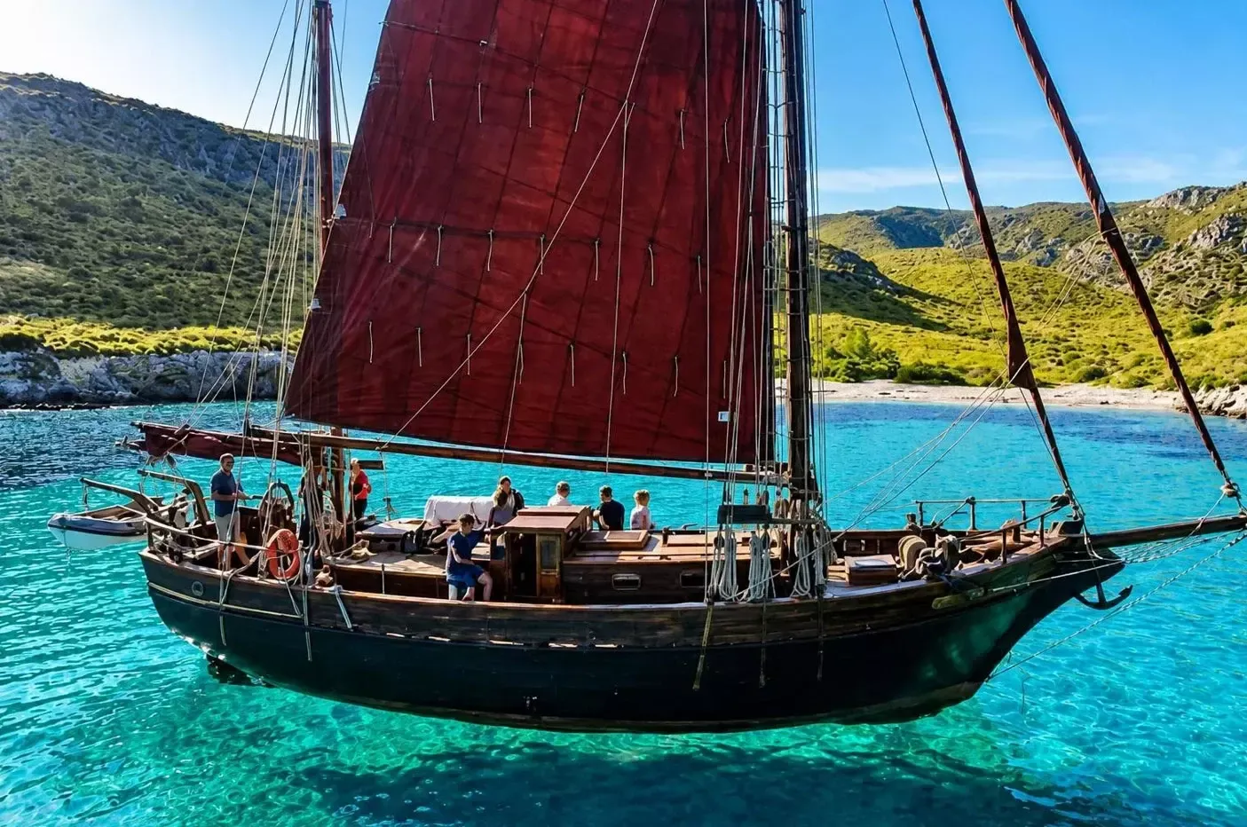 Formosa 42 | The Black Pearl