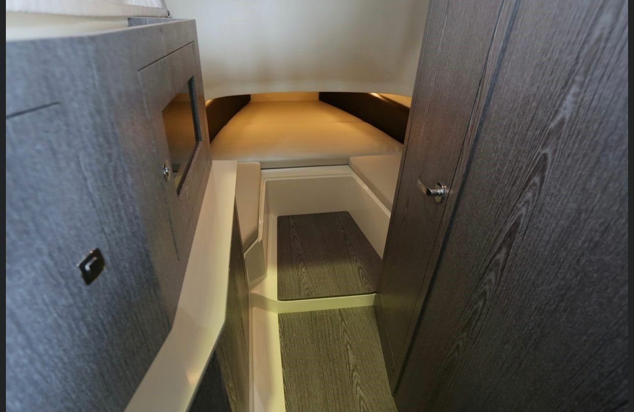 Capelli Tempest 40 | Sea Ya