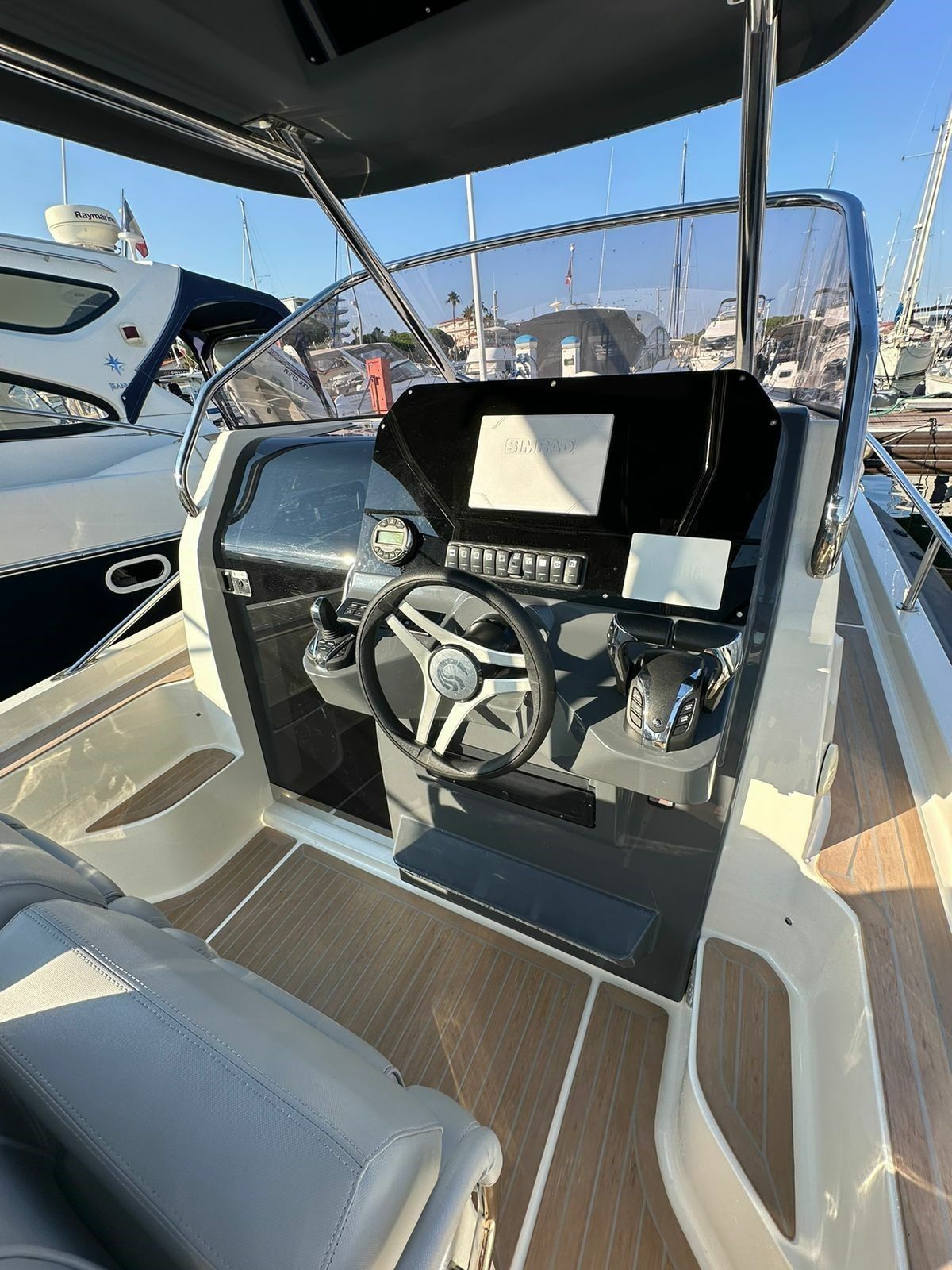 Capelli Tempest 1000 | Siduri D