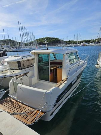 Ocqueteau 815 | Range Cruiser