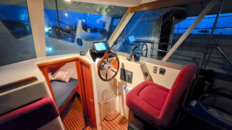 Ocqueteau 815 | Range Cruiser