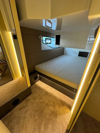 Cobra Yachts Maestro 42 | Goldjunge