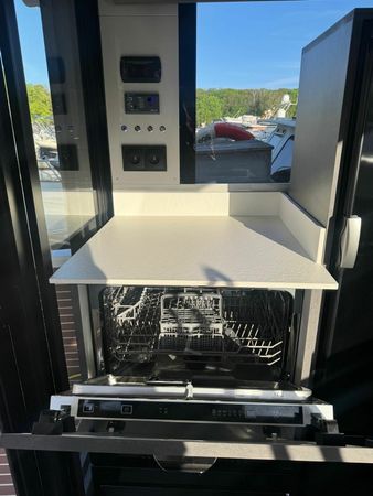 Cobra Yachts Maestro 42 | Goldjunge