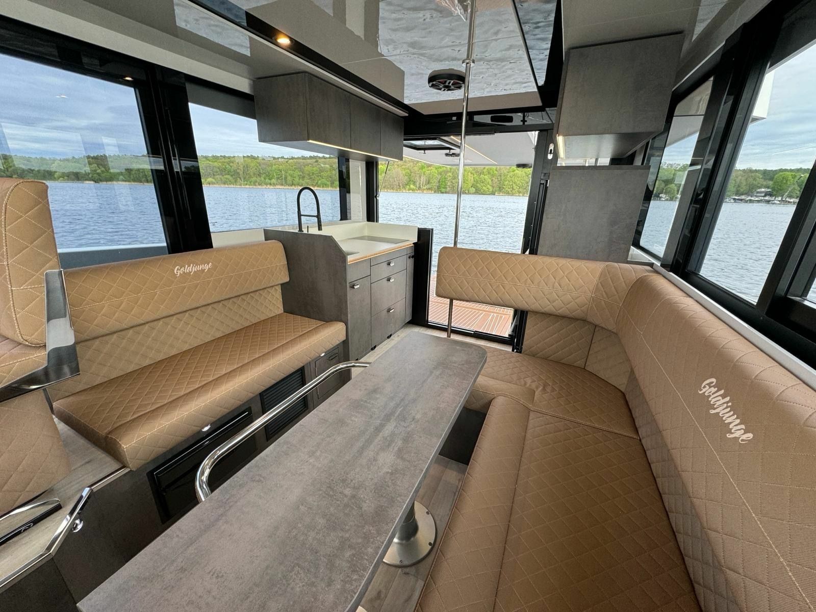 Cobra Yachts Maestro 42 | Goldjunge