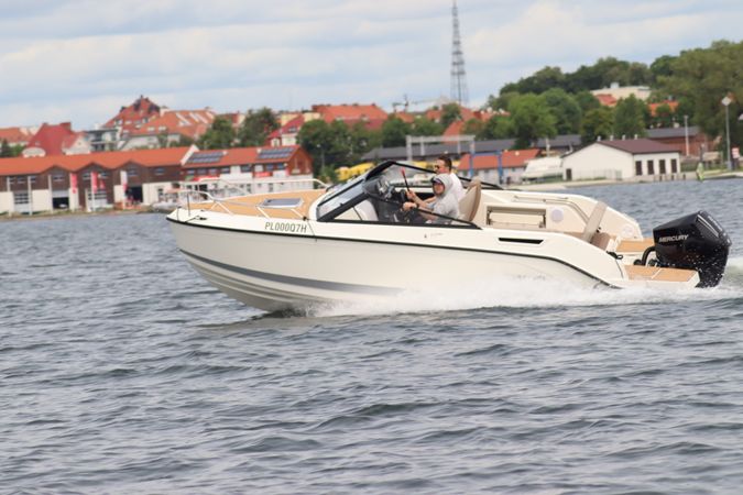 Quicksilver 675 | Tylko Moja