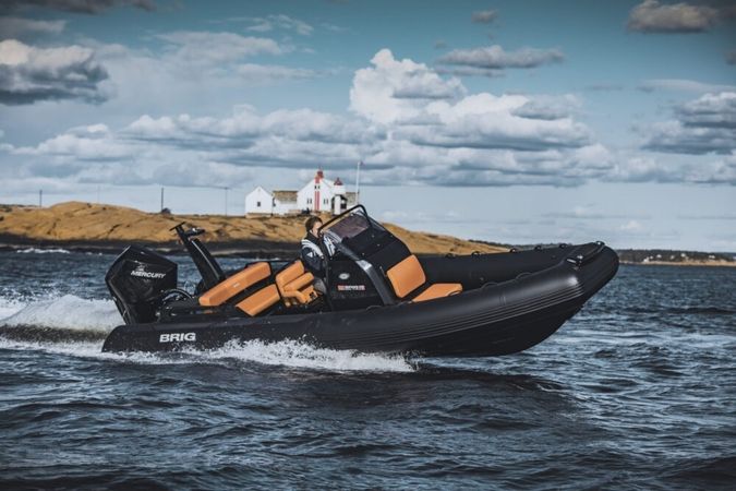 Brig Eagle 6.7 | Dragibus