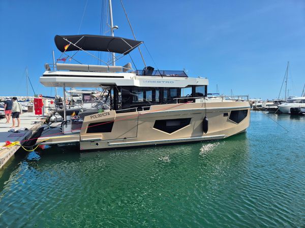 Cobra Yachts Maestro 42 | Banus Sky & Sea