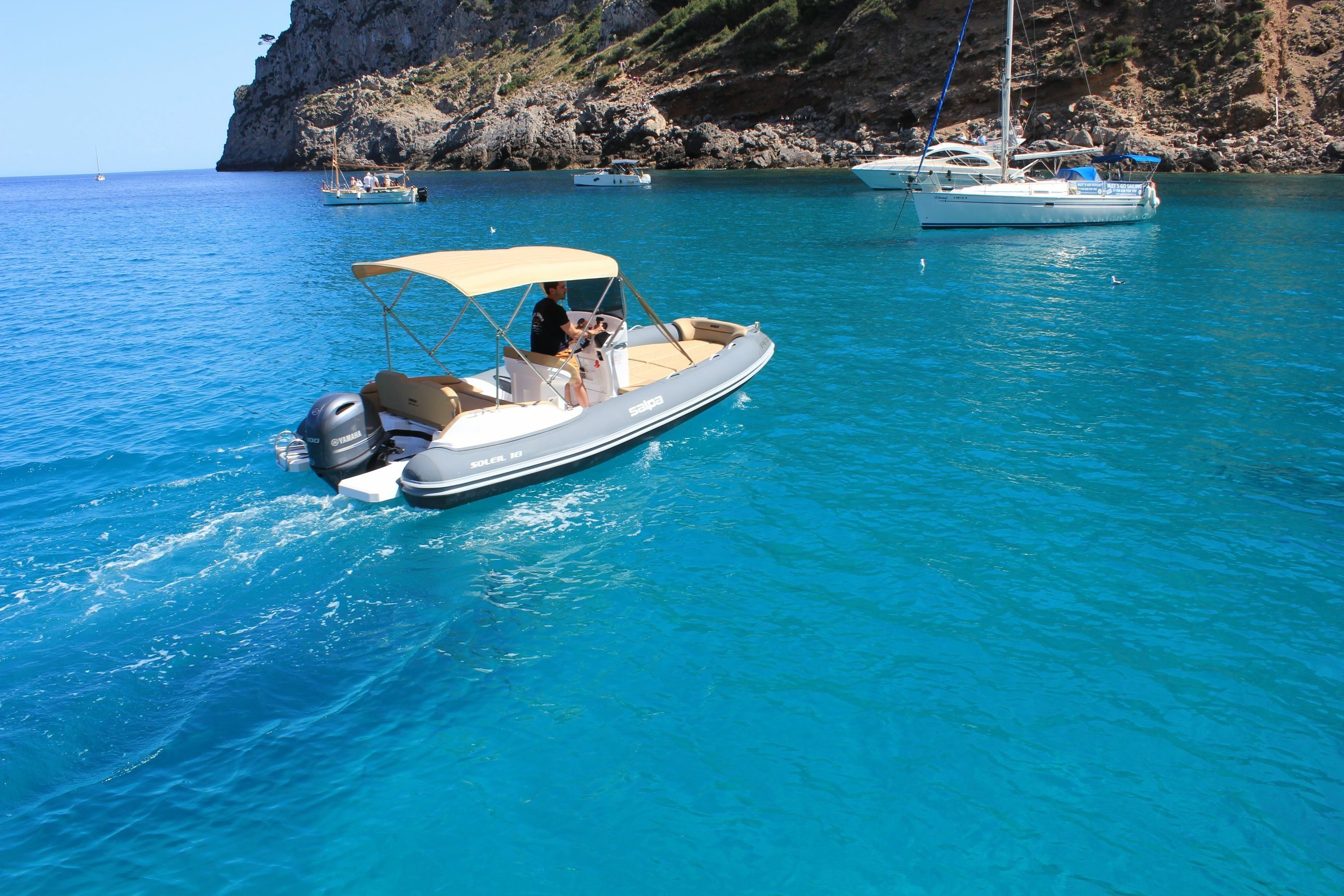 Salpa Soleil 18 | 25