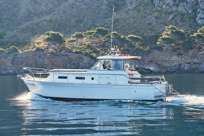 Chris Craft 31 | Chris Craft 31 Commander