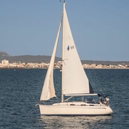 Bavaria 30 | Caernarfon