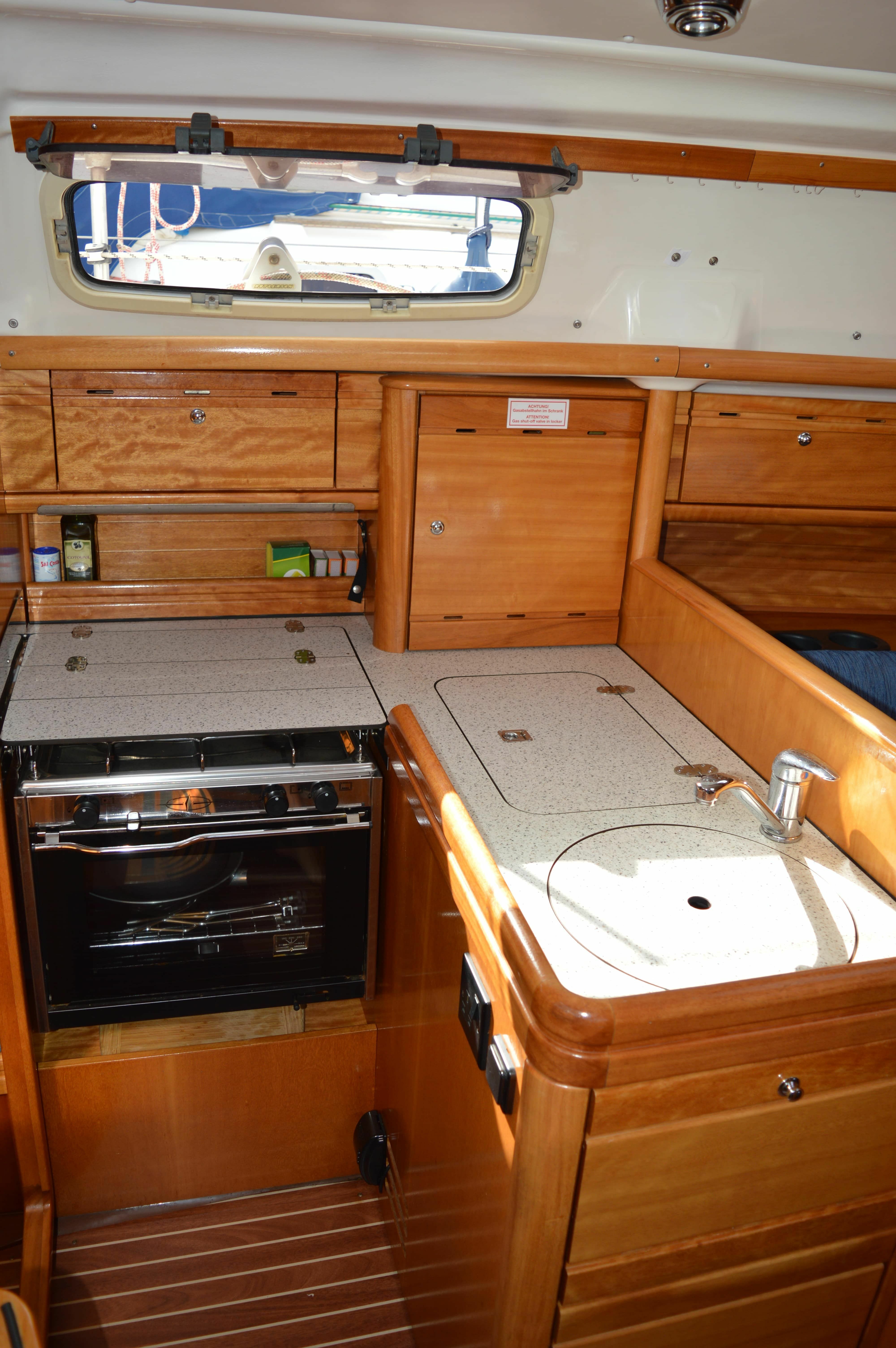 Bavaria 30 | Caernarfon