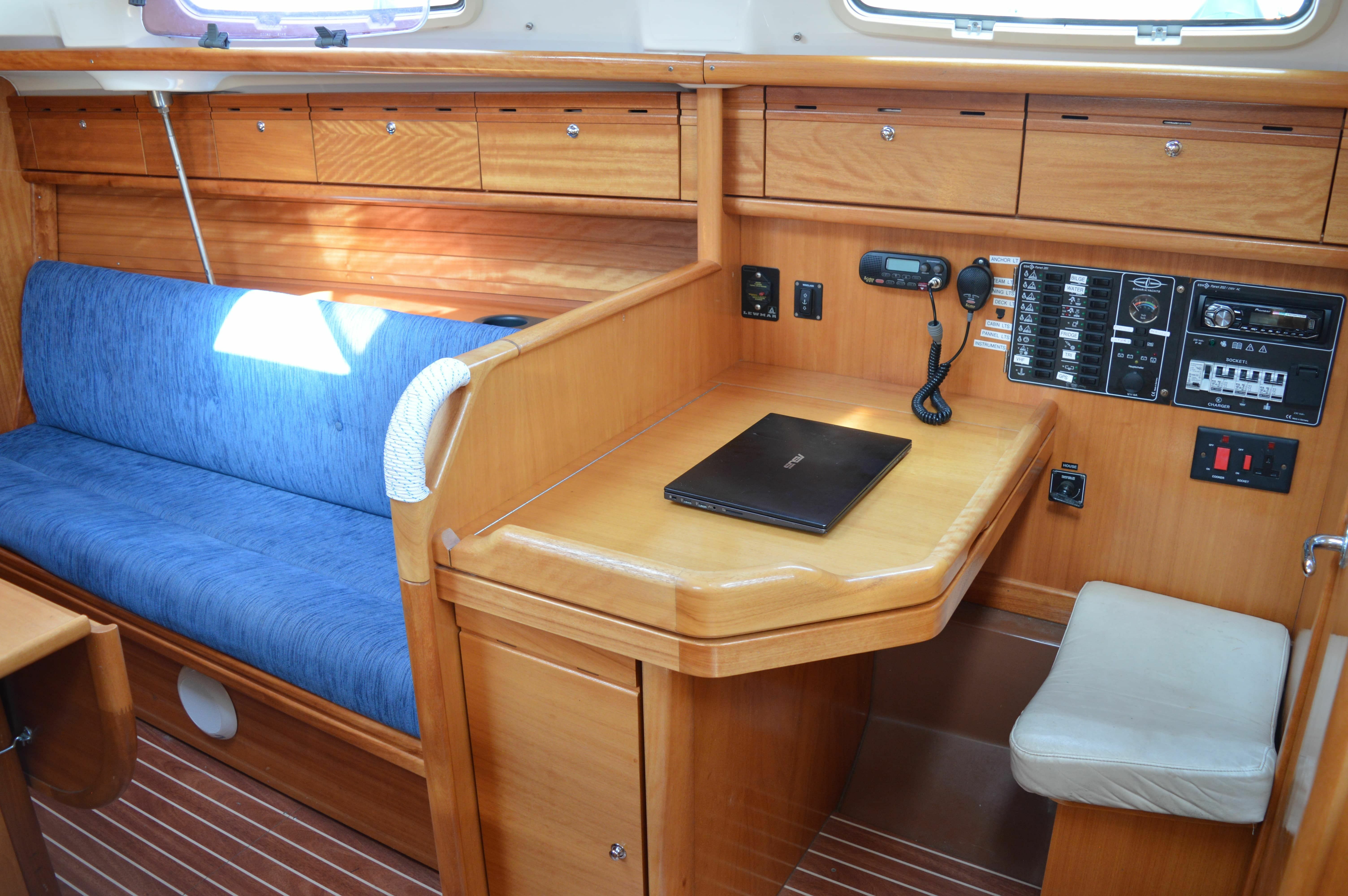 Bavaria 30 | Caernarfon