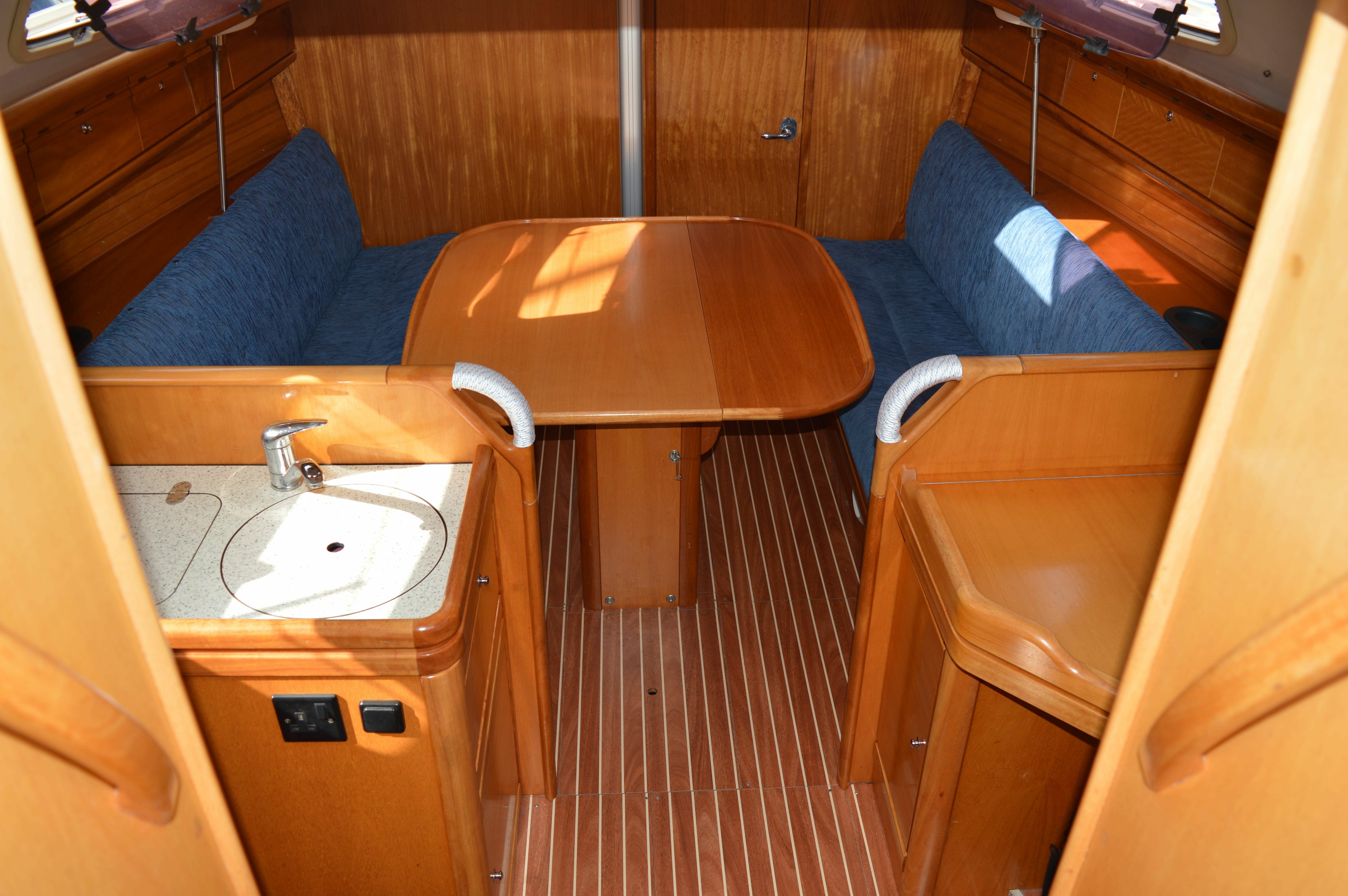 Bavaria 30 | Caernarfon