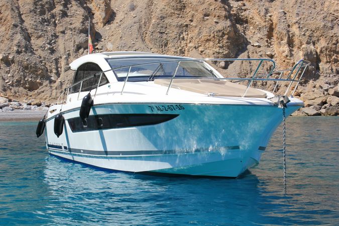 Jeanneau Leader 10 | Peace and Freedom