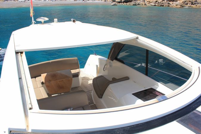 Jeanneau Leader 10 | Peace and Freedom