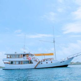 Custom Built Phinisi | Gajah Putih