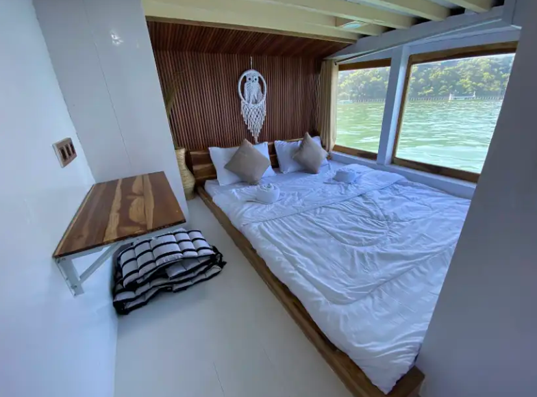 Custom Built Phinisi | Gajah Putih