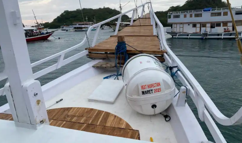 Custom Built Phinisi | Gajah Putih