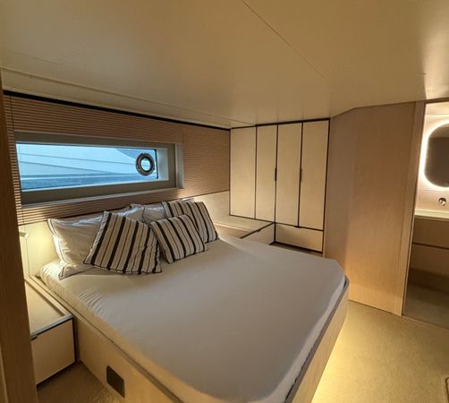 Azimut 60 | Adelita