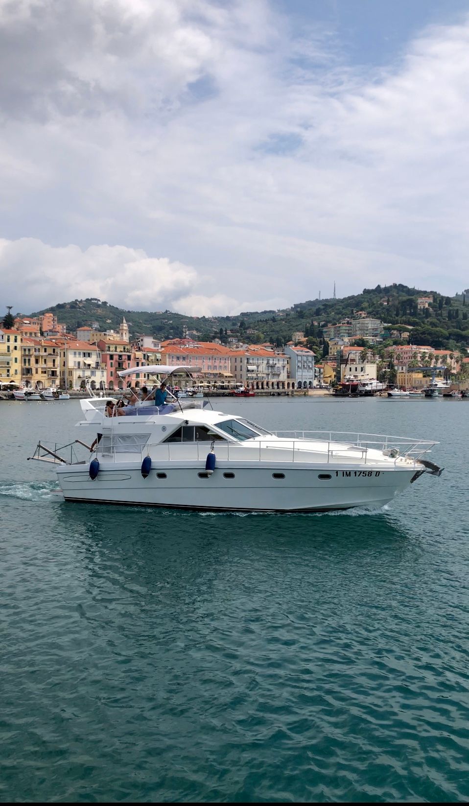 Raffaelli Storm 47S | Vit Mary 1