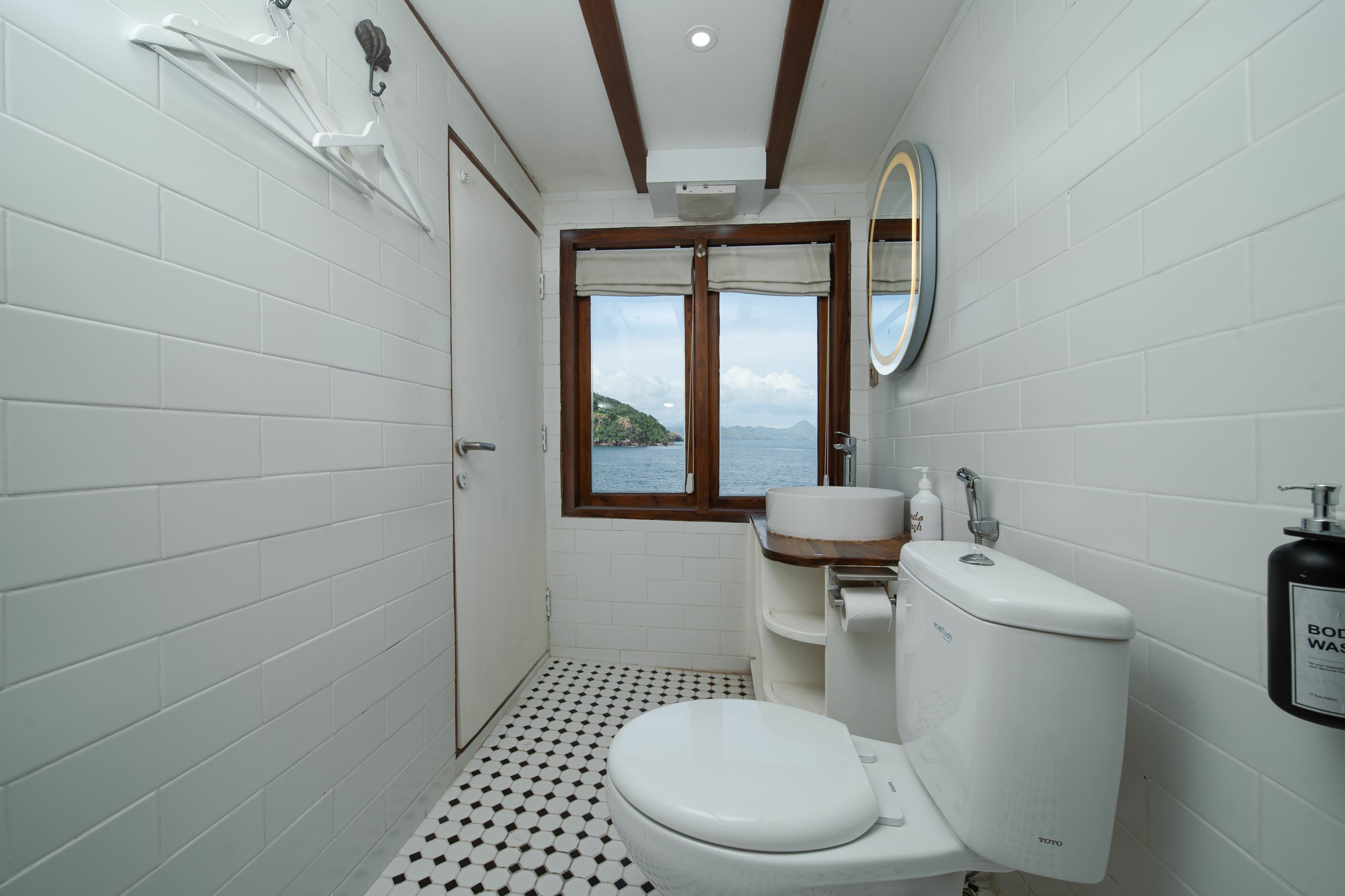 Custom Built Phinisi | Le Costa