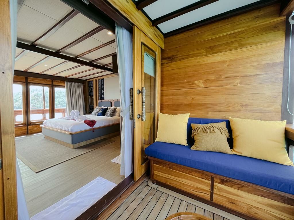 Custom Built Phinisi | La Main 2