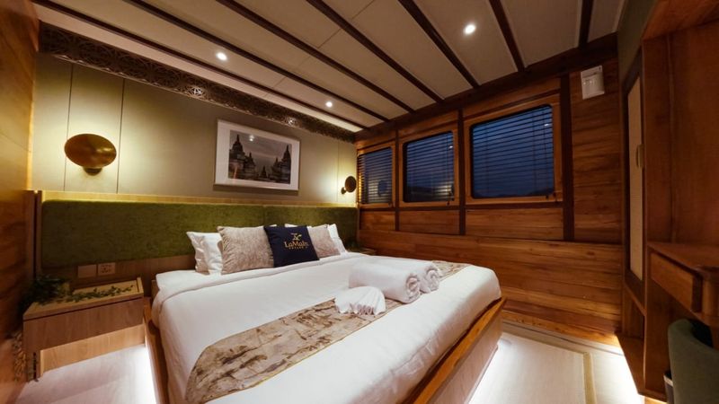 Custom Built Phinisi | La Main 2